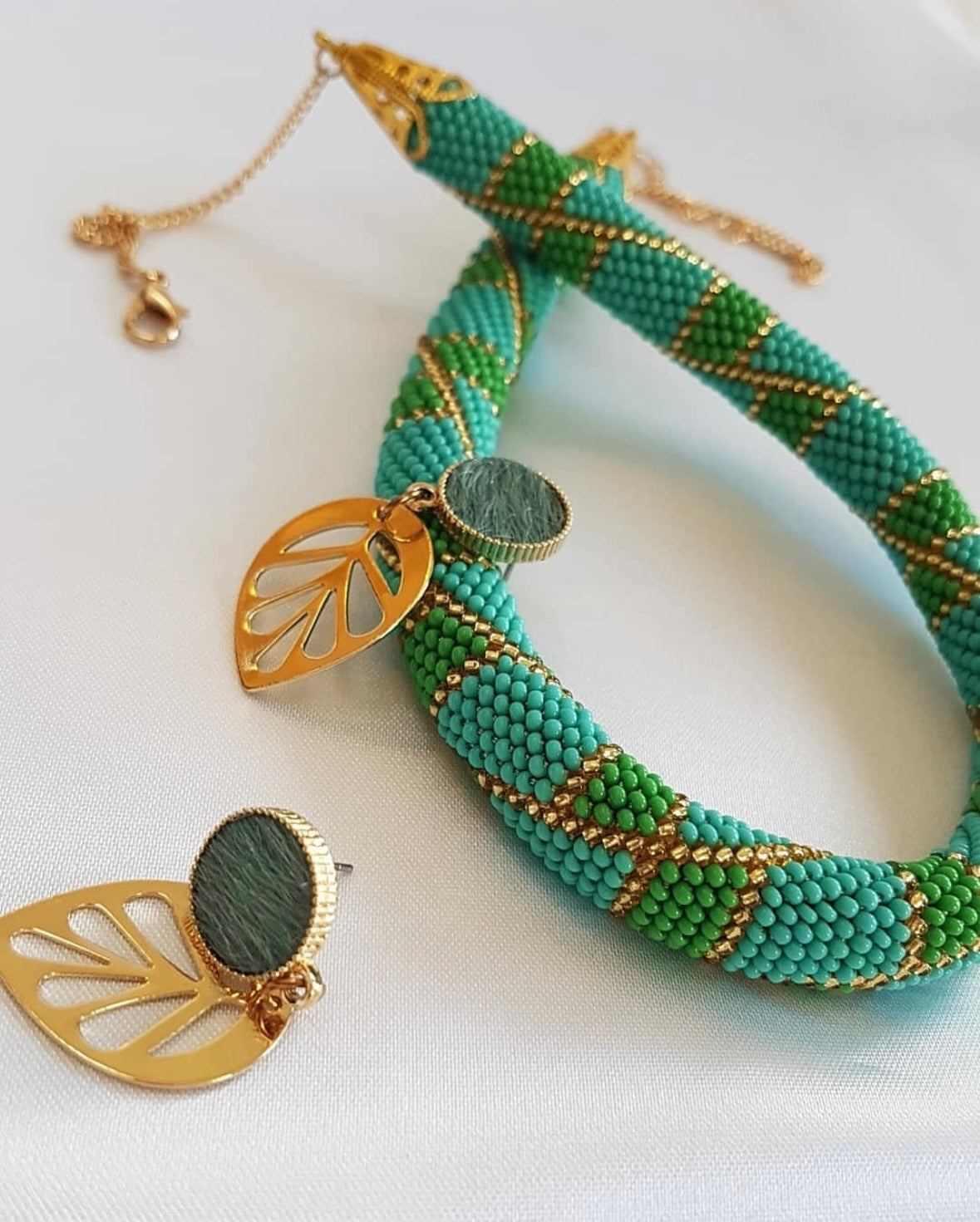 Artisan Green Beaded Crochet Necklace – One-of-a-Kind"